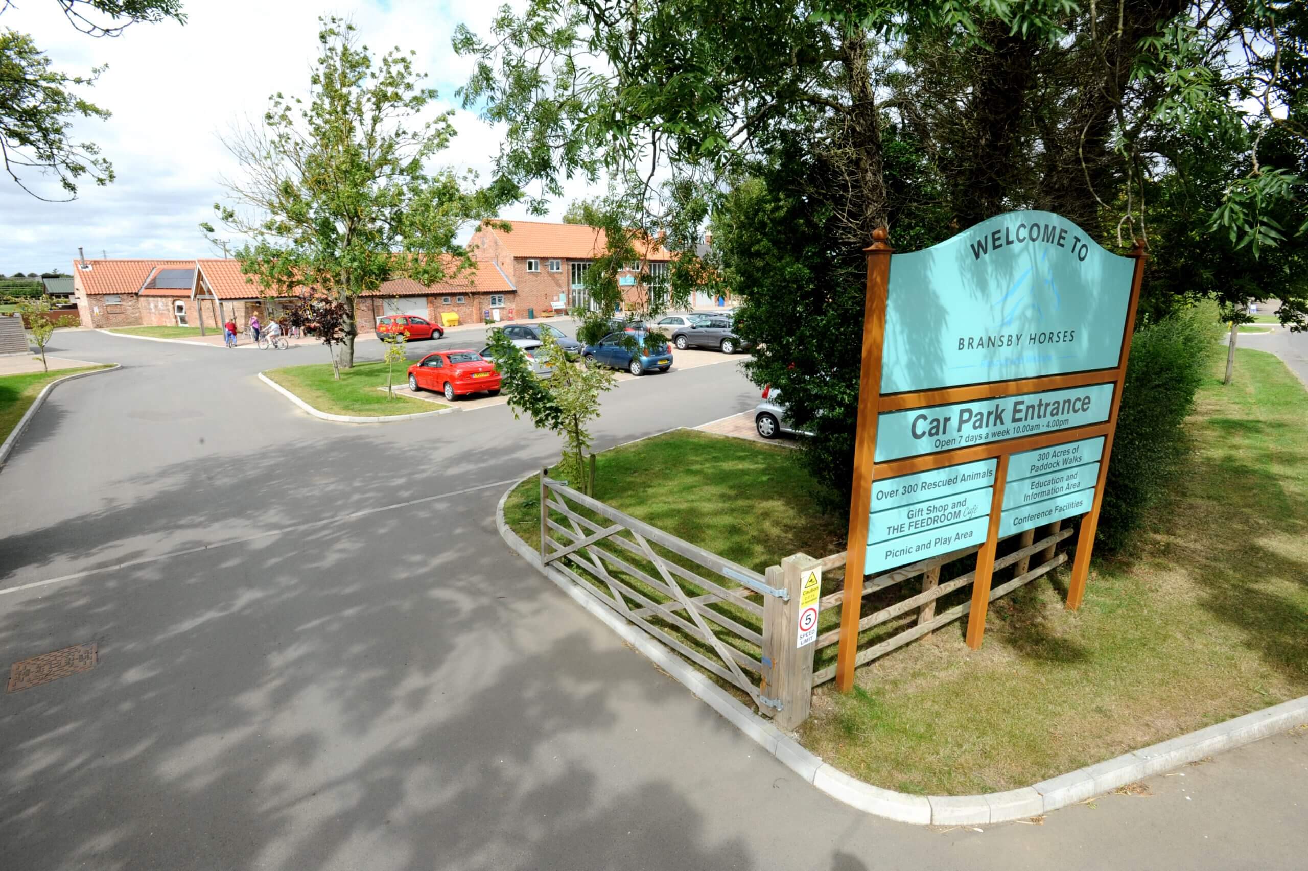 old welcome to bransby horses sign